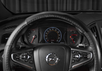 Подержанный автомобиль Opel Insignia Wagon 2014 года (19 фото)