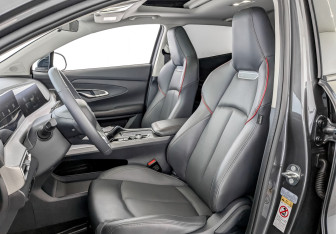 Подержанный автомобиль Changan UNI-T 2023 года (20 фото)