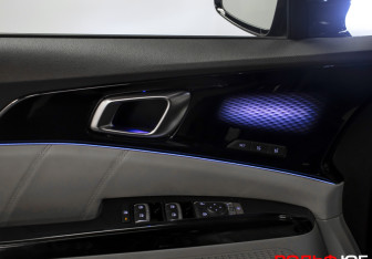 Подержанный автомобиль Kia Carnival 2020 года (24 фото)