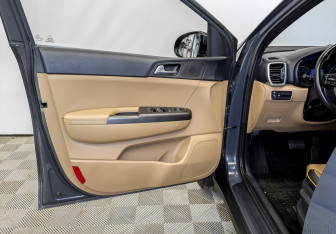 Подержанный автомобиль Kia Sportage 2020 года (19 фото)