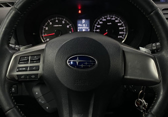 Подержанный автомобиль Subaru Forester Suv 2014 года (15 фото)
