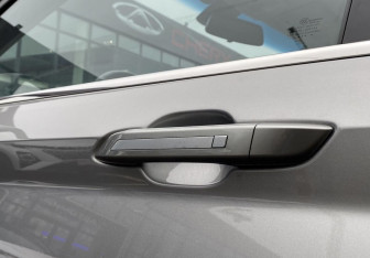 Подержанный автомобиль Chevrolet Captiva 2022 года (11 фото)