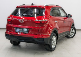 Подержанный автомобиль Hyundai Creta 2019 года (5 фото)