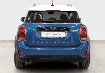 Подержанный автомобиль MINI Countryman 2020 года (6 фото)