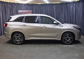 Подержанный автомобиль Evolute i-SPACE 2024 года (4 фото)