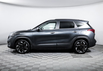 Подержанный автомобиль Kia Seltos 2020 года (8 фото)