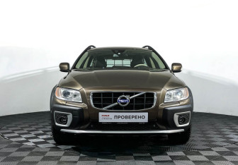 Подержанный автомобиль Volvo XC70 2013 года (2 фото)