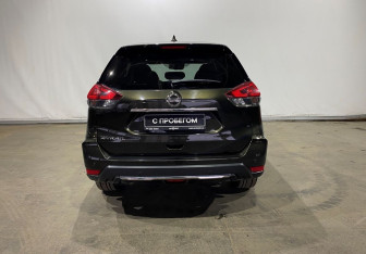 Подержанный автомобиль Nissan X-Trail 2020 года (6 фото)