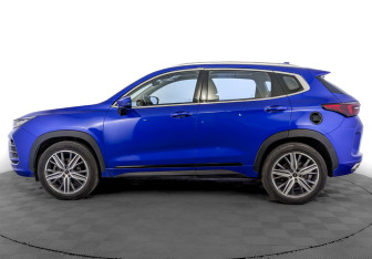 Подержанный автомобиль Exeed LX 2022 года (8 фото)