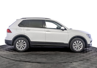 Подержанный автомобиль Volkswagen Tiguan 2020 года (4 фото)