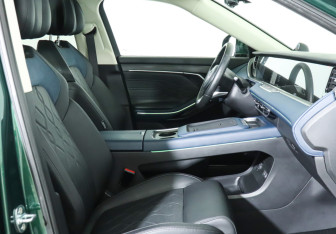 Подержанный автомобиль Voyah Free 2023 года (15 фото)