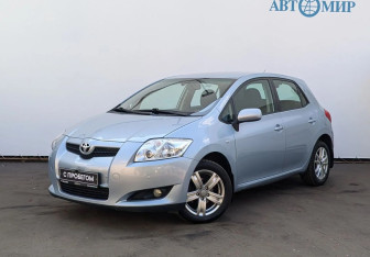 Подержанный автомобиль Toyota Auris Hatchback 2008 года (1 фото)