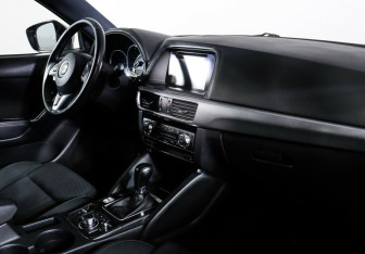 Подержанный автомобиль Mazda CX-5 2015 года (7 фото)