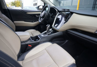 Подержанный автомобиль Subaru Outback Wagon 2020 года (11 фото)