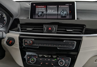 Подержанный автомобиль BMW X2 2020 года (17 фото)