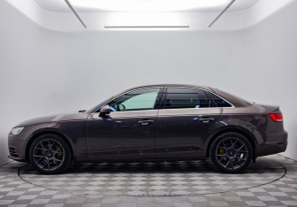Подержанный автомобиль Audi A4 Sedan 2016 года (2 фото)
