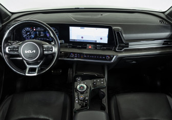 Подержанный автомобиль Kia Sportage 2022 года (11 фото)