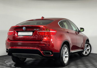 Подержанный автомобиль BMW X6 2009 года (2 фото)