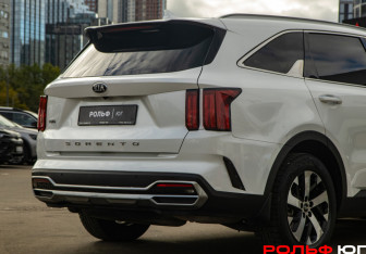 Подержанный автомобиль Kia Sorento 2021 года (20 фото)