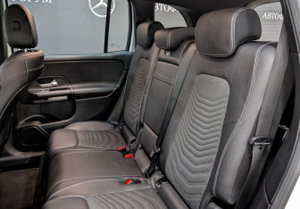 Подержанный автомобиль Mercedes-Benz GLB 2021 года (18 фото)