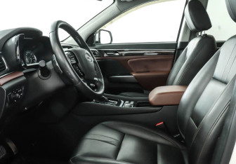 Подержанный автомобиль GAC GS8 2020 года (5 фото)