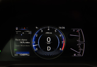 Подержанный автомобиль Lexus ES 2019 года (9 фото)