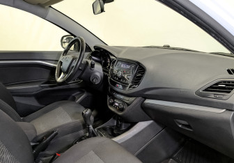 Подержанный автомобиль LADA (ВАЗ) Vesta Wagon 2021 года (11 фото)