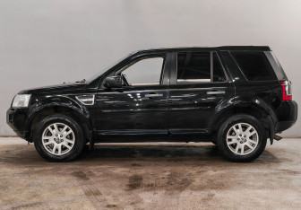 Подержанный автомобиль Land Rover Freelander 2012 года (8 фото)