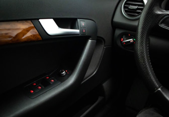 Подержанный автомобиль Audi A3 Hatchback 2012 года (12 фото)