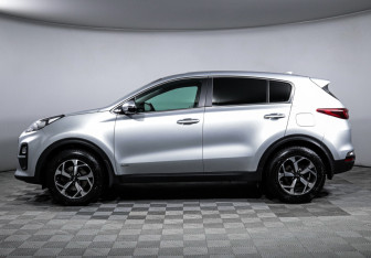 Подержанный автомобиль Kia Sportage 2019 года (8 фото)