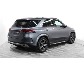Подержанный автомобиль Mercedes-Benz GLE 2022 года (5 фото)
