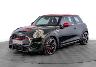 Подержанный автомобиль MINI Hatch 2017 года (1 фото)