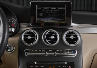 Подержанный автомобиль Mercedes-Benz GLC Coupe 2019 года (18 фото)