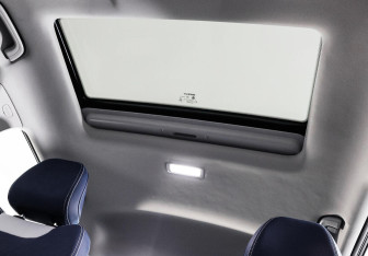 Подержанный автомобиль Geely Emgrand 2023 года (8 фото)