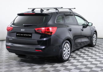 Подержанный автомобиль Kia Ceed Wagon 2017 года (3 фото)