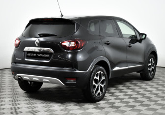 Подержанный автомобиль Renault Kaptur 2016 года (5 фото)