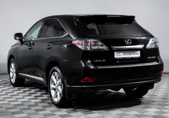 Подержанный автомобиль Lexus RX 2011 года (7 фото)