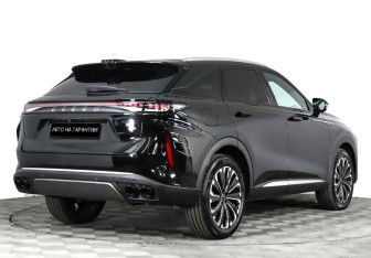 Подержанный автомобиль Exeed RX 2023 года (3 фото)