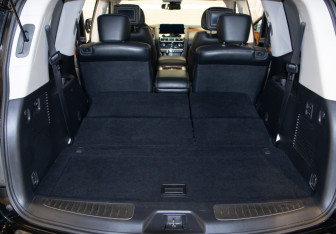 Подержанный автомобиль Infiniti QX80 2017 года (37 фото)