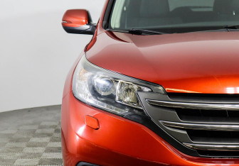 Подержанный автомобиль Honda CR-V 2014 года (5 фото)