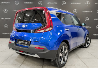 Подержанный автомобиль Kia Soul 2022 года (5 фото)