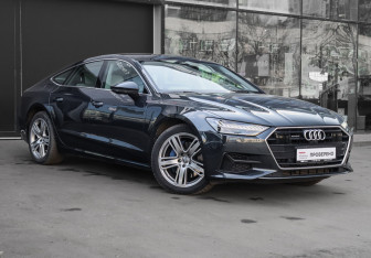 Подержанный автомобиль Audi A7 2019 года (3 фото)