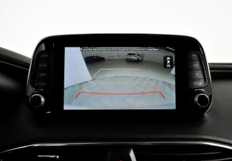 Подержанный автомобиль Hyundai Santa Fe 2020 года (12 фото)