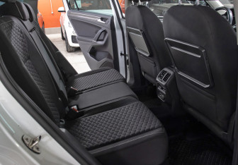 Подержанный автомобиль Volkswagen Tiguan 2018 года (12 фото)