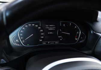Подержанный автомобиль BMW X4 2022 года (13 фото)