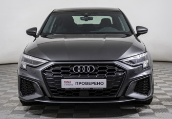 Подержанный автомобиль Audi A3 Sedan 2021 года (2 фото)