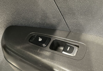 Подержанный автомобиль Kia Sportage 2017 года (16 фото)