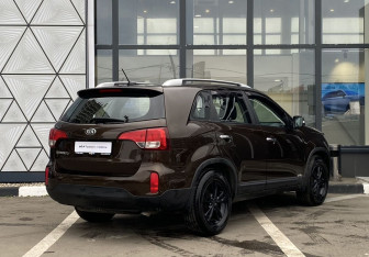 Подержанный автомобиль Kia Sorento 2019 года (5 фото)
