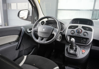 Подержанный автомобиль Renault Kangoo 2014 года (13 фото)