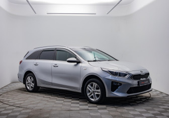 Подержанный автомобиль Kia Ceed Wagon 2020 года (3 фото)